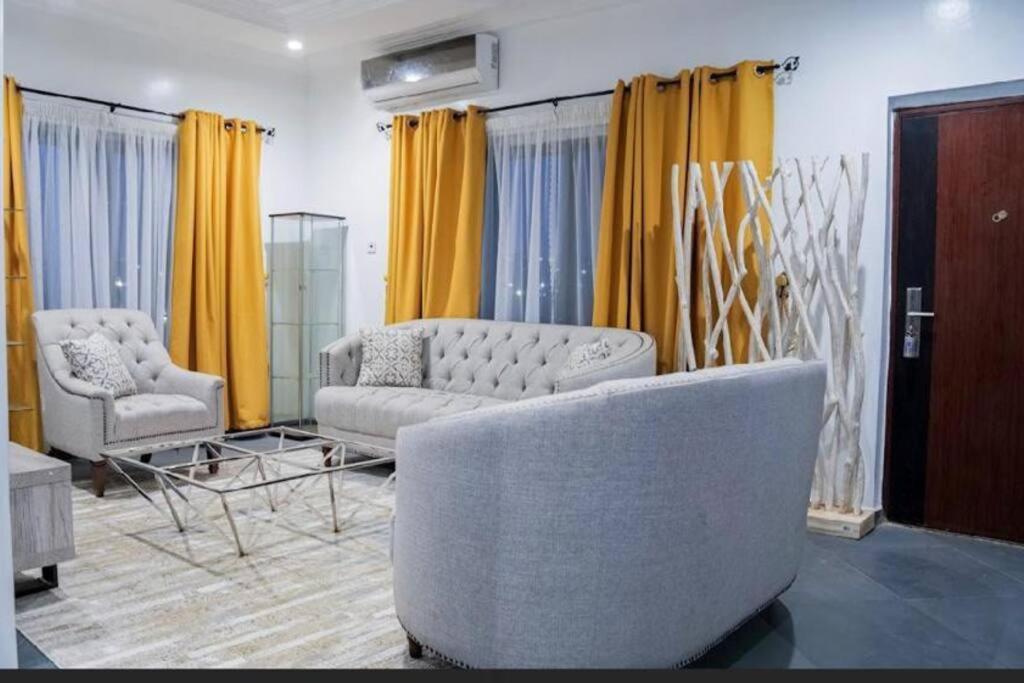 Cozy Penthouse ,Accra Ghana Owuraman المظهر الخارجي الصورة