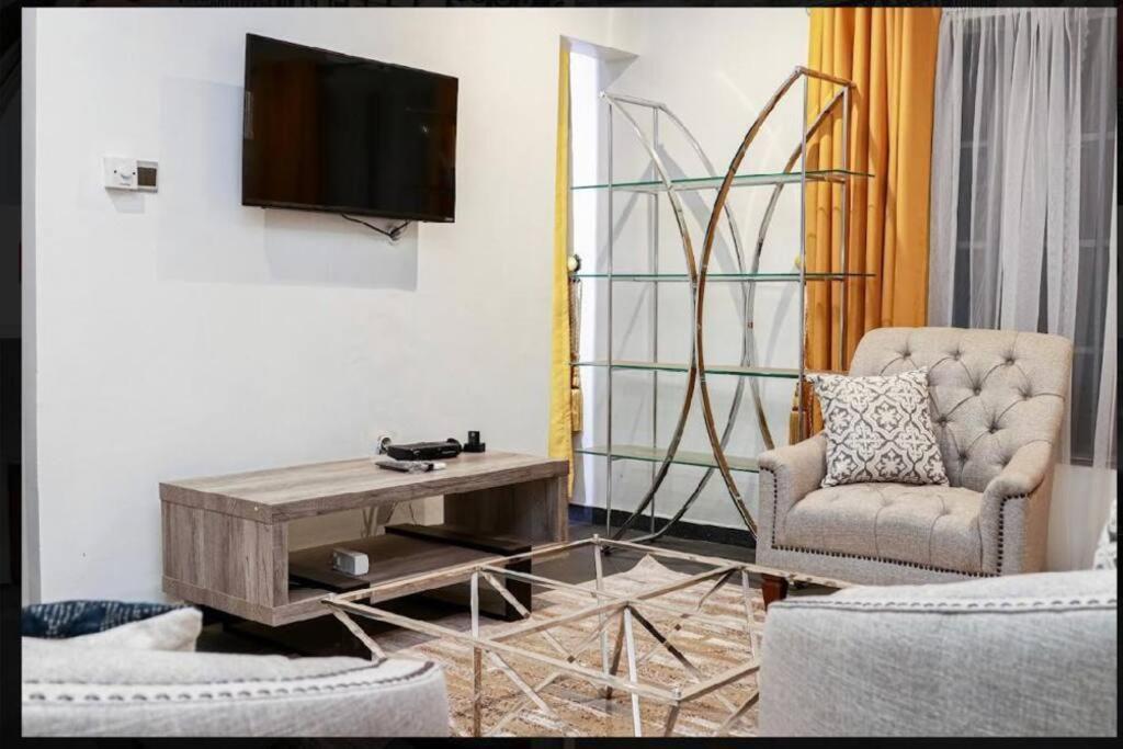 Cozy Penthouse ,Accra Ghana Owuraman المظهر الخارجي الصورة